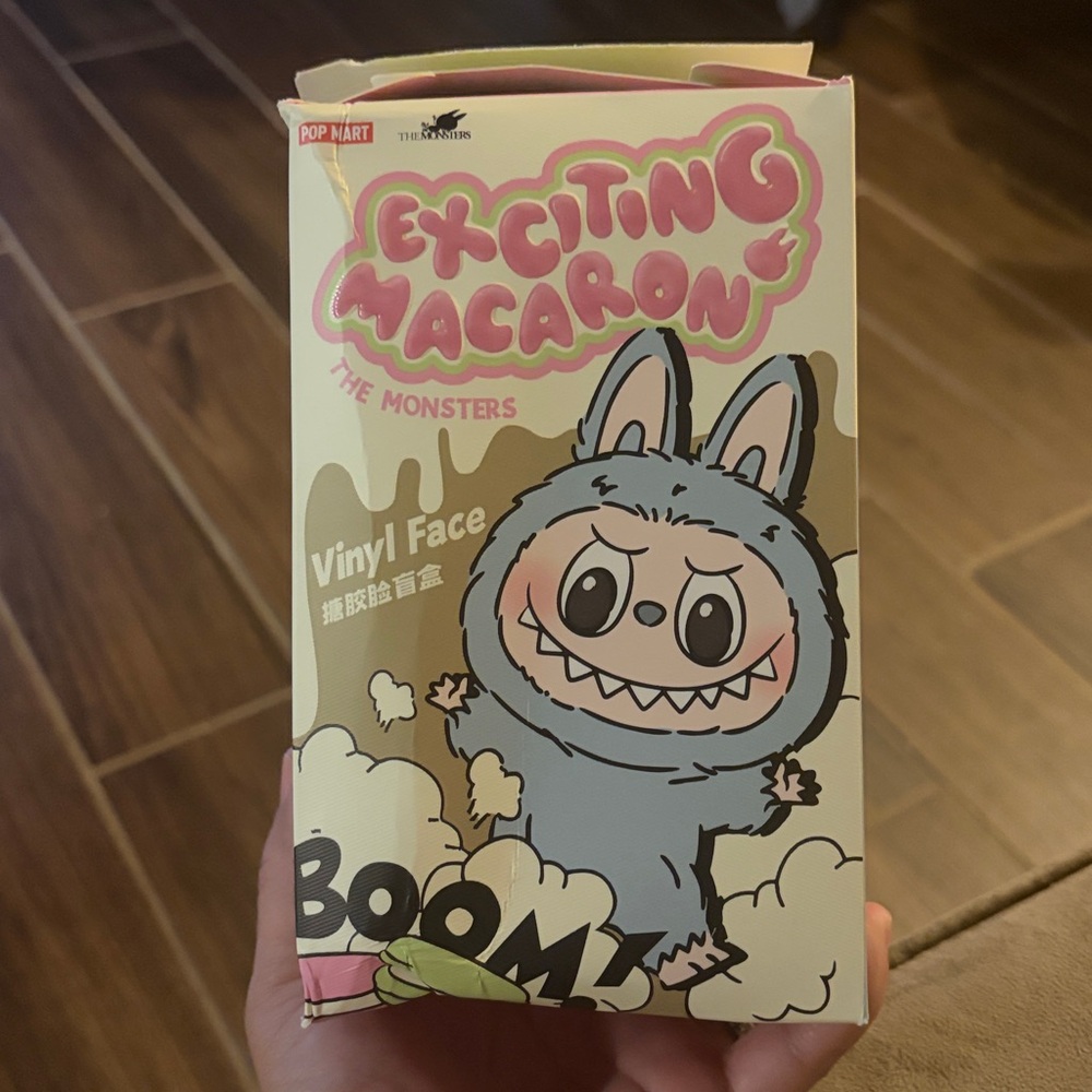 Exciting Macaron Sesame Bean